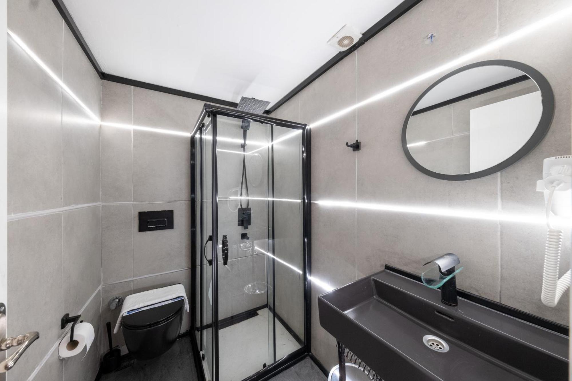 Hotel Suite By Frame Стамбул Екстер'єр фото